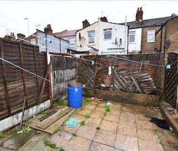 Kimberley Road, London, N18 - Photo 2