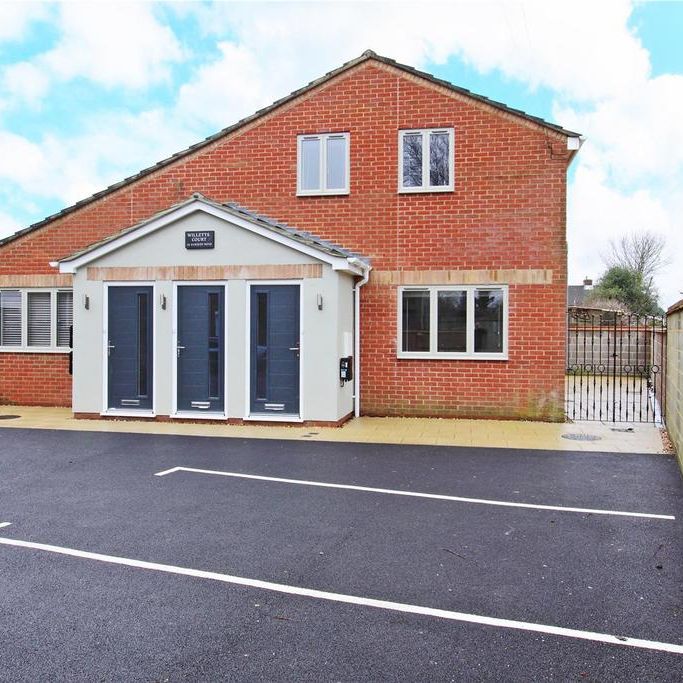 2 bedroom flat to rent - Photo 1