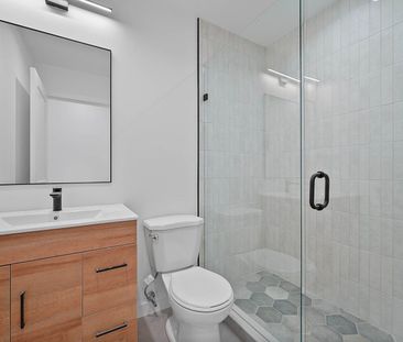 For Lease - 2219 Dundas Street Unit# 201, Toronto, Ontario - Photo 4
