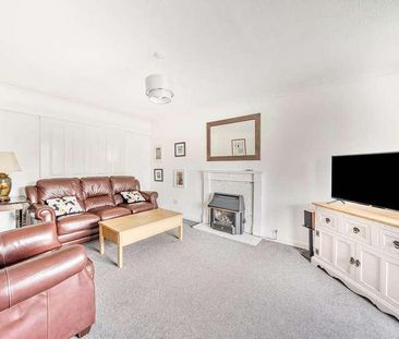 Naishes Avenue, Peasedown St. John, Bath, Somerset, BA2 - Photo 2