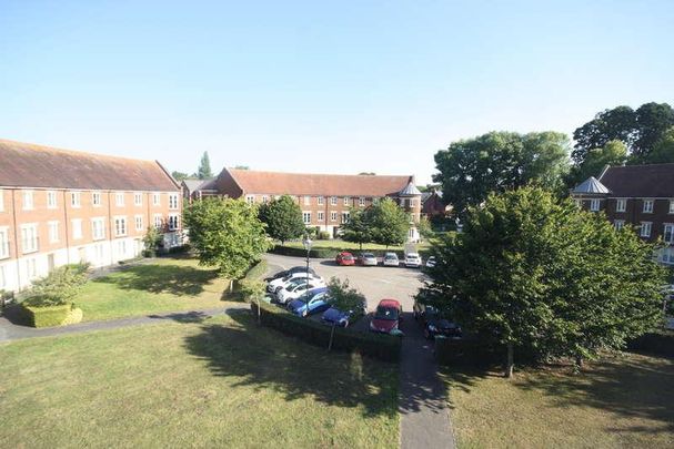 Gras Lawn, St Leonards, Exeter, EX2 - Photo 1