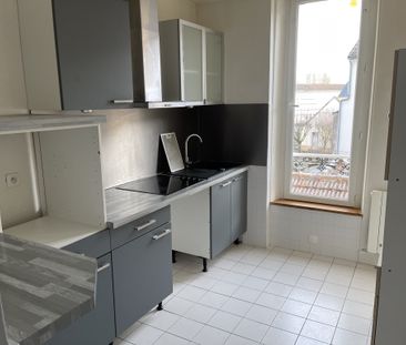 Location Appartement 2 pièces 55m² LA FERTE GAUCHER 77320 - Photo 3