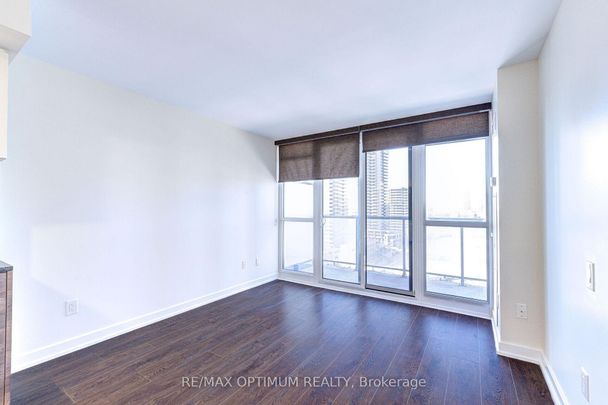 For Lease - 121 Mcmahon Drive Unit# 1817, Toronto, Ontario - Photo 1