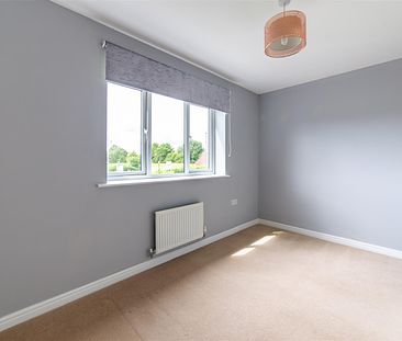 3 bed end of terrace house to rent in Elmwood Park Court, Great Park, NE13 - Photo 6