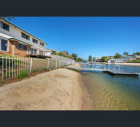 11 Flamingo Key, Broadbeach Waters, Qld 4218 - Photo 3