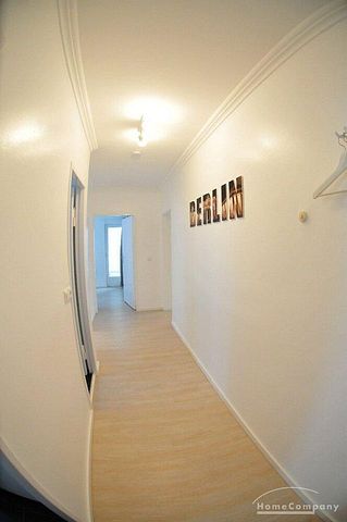 Helle 3-Zimmer-Wohnung mit Balkon in Berlin Wilmersdorf, möbliert - Photo 5