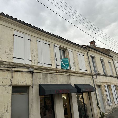 Location appartement 1 pièce, 26.25m², Rochefort - Photo 4