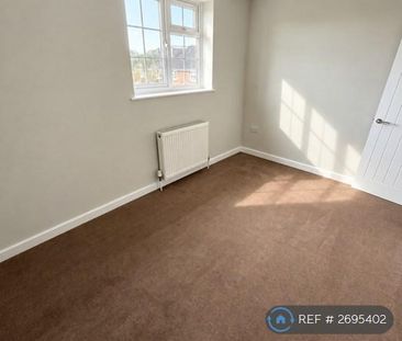 2 bedroom terraced house to rent - Photo 3