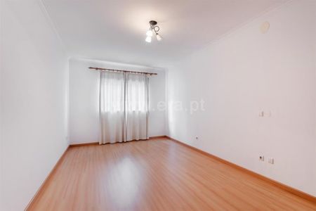 Apartamento T6 em Leiria - Photo 3