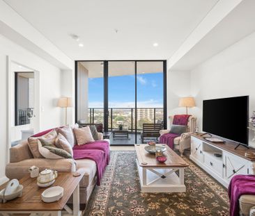 Stunning 2 Bedroom Furnished Apartment + Ocean Views - Photo 1