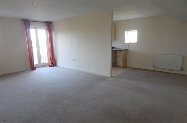 Prospect View, Redditch - Photo 1
