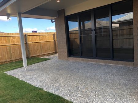 19 Brightstar Street, Ormeau QLD 4208 - House For Rent | Domain - Photo 3