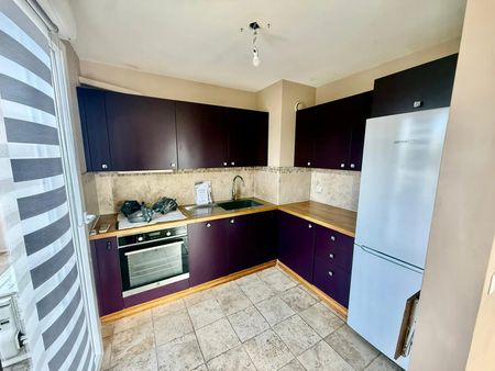 Location Appartement 2 pièces NICE 06200 - Photo 3