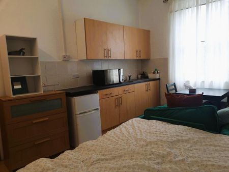 1 bedroom detached house to rent - Photo 4