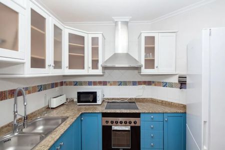 Carrer Sant Josep de Calassanç, Valencia, Valencian Community 46008 - Photo 4