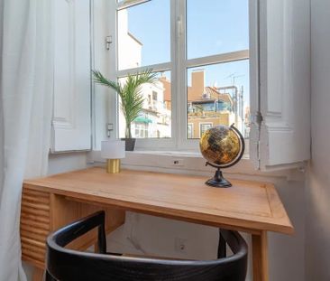 Largo Vitorino Damásio, Lisbon, Lisbon 1200-872 - Photo 3