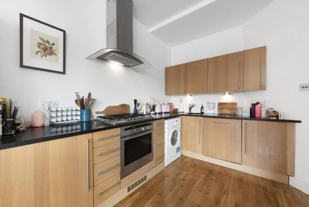 2 bedroom apartment to rent - Photo 4