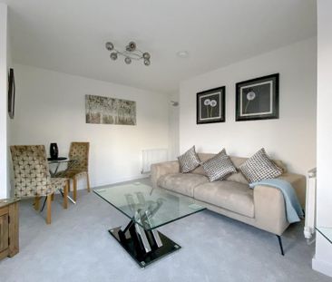 2 bedroom flat to rent - Photo 3