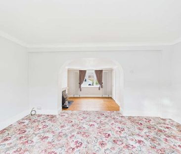 Wickham, PO17 - Photo 1