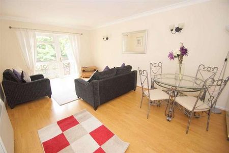 Woodlea Court, Alwoodley, Leeds, LS17 - Photo 3