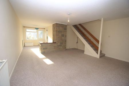 3 bedroom terraced house to rent - Photo 5