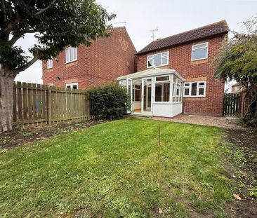 3 bedroom detached house to rent - Photo 2