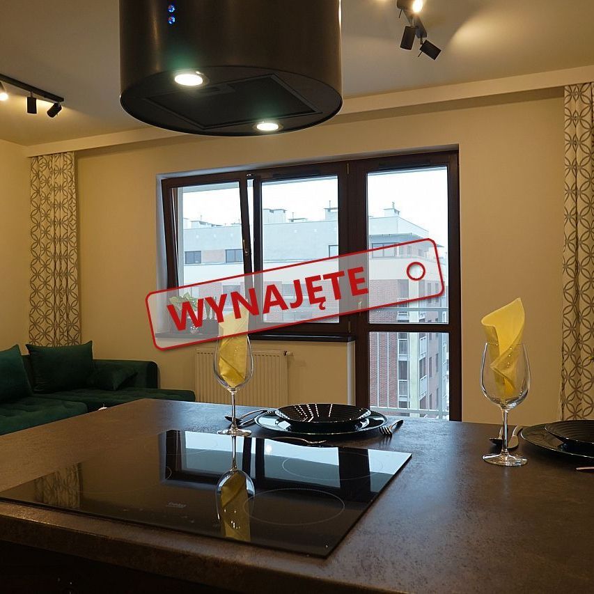Do wynajęcia kawalerka z przestronnym balkonem ! - Photo 1