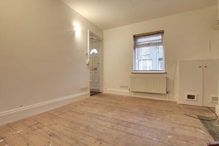 1 bedroom end of terrace house to rent - Photo 5