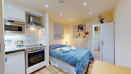 Studio to rent - Photo 5