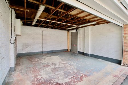 3 Bedroom - Photo 3