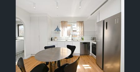 Stylishly Renovated 2-Bedroom Townhouse with 2nd Toilet, Courtyard & Parking - INSP: WED 1/4 12pm-12:20pm - Photo 4
