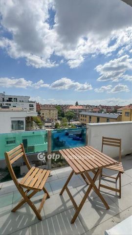 Kiadó újszerű állapotú lakás - Budapest III. kerület - Photo 2