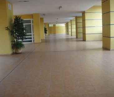 Ático de alquiler en Puerto de Estepona - Photo 6