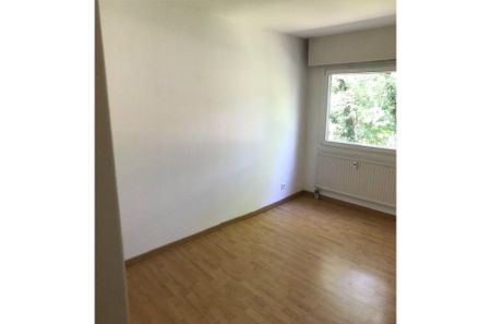 Appartement - ILLKIRCH - 63m² - 2 chambres - Photo 2