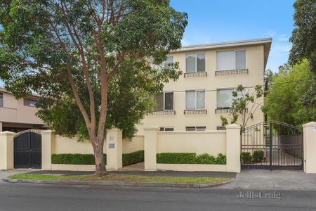 1/87 Denham Street, Hawthorn - Photo 3