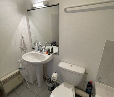 Location Appartement 1 pièce 30m² - Photo 4