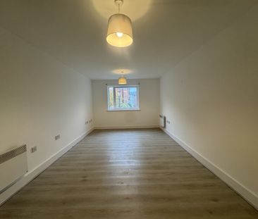 Coxhill Way, Aylesbury - Photo 2