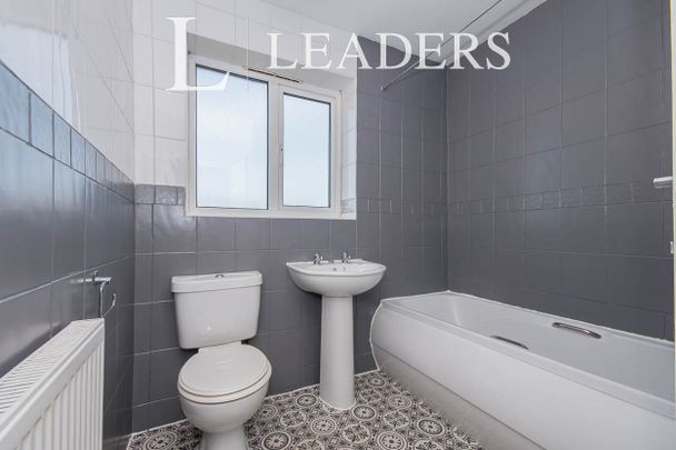 3 bedroom house to rent Rowley Road, Boston, PE21 - Photo 1