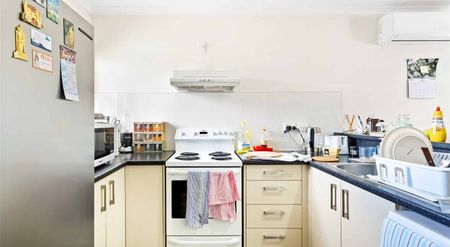 Single Bedroom in 2BDRM Minor Dwelling - Henderson - Photo 2