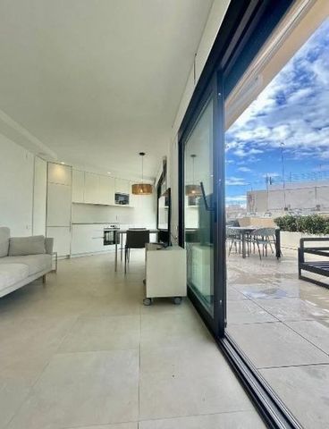 1 bedroom luxury penthouse for rent in Valencia, Spain - Photo 3