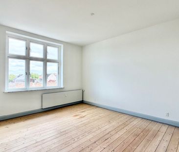 3 værelses – Jens Benzons Gade 56, 3. th. – Odense C - Photo 1