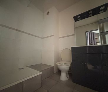 Location Appartement 2 pièces 32m² - Photo 4