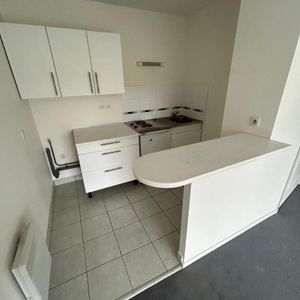 Location Appartement 2 pièces 47m² DOUAI 59500 - Photo 3