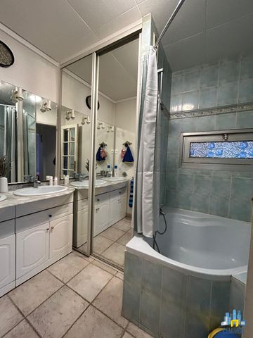 Location Appartement 2 pièces 48m² COURBEVOIE 92400 - Photo 5