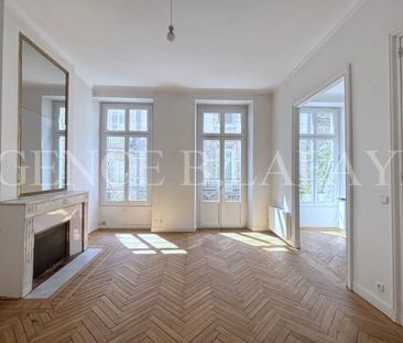 BEL APPARTEMENT AVEC BALCON - Photo 1