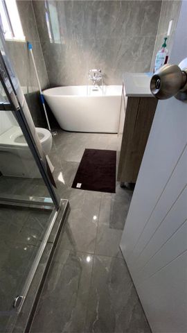 Stylish, Near New Standalone Home for Rent in Mangere East - Photo 5