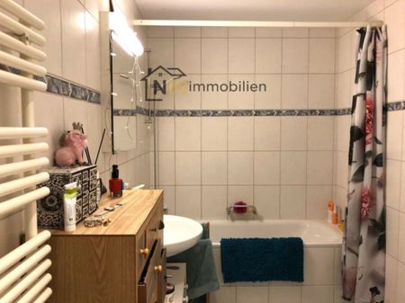 CENTRAL ABOVE THE ROOFS OF THE UPPER CITY - Photo 4