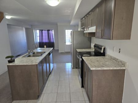 For Lease - 764 Linden Drive, Cambridge, Ontario - Photo 2