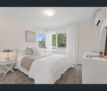 Modern Family Living in Prime Emu Plains Location – Walk to Schools... - Photo 3