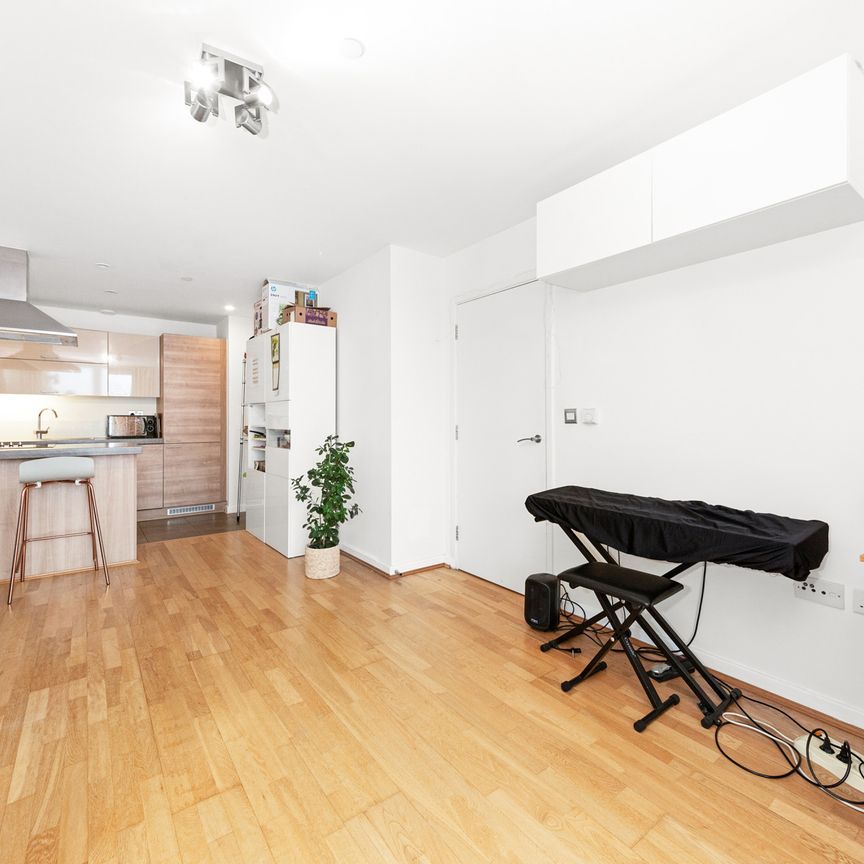 3 Harmony Place, Deptford, SE8, London - Photo 1